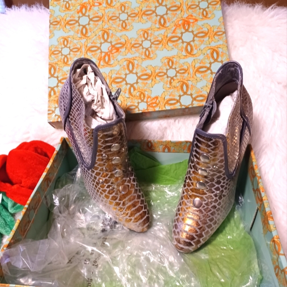 🔥 VTG Shari 1827 Boots ❤️